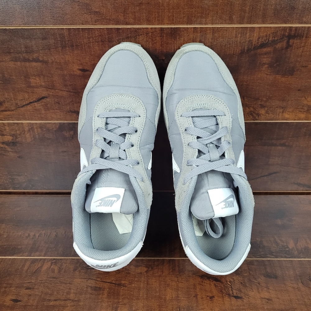 Nike Gray and White Women's Athletic Sneakers - Picture 9 of 9